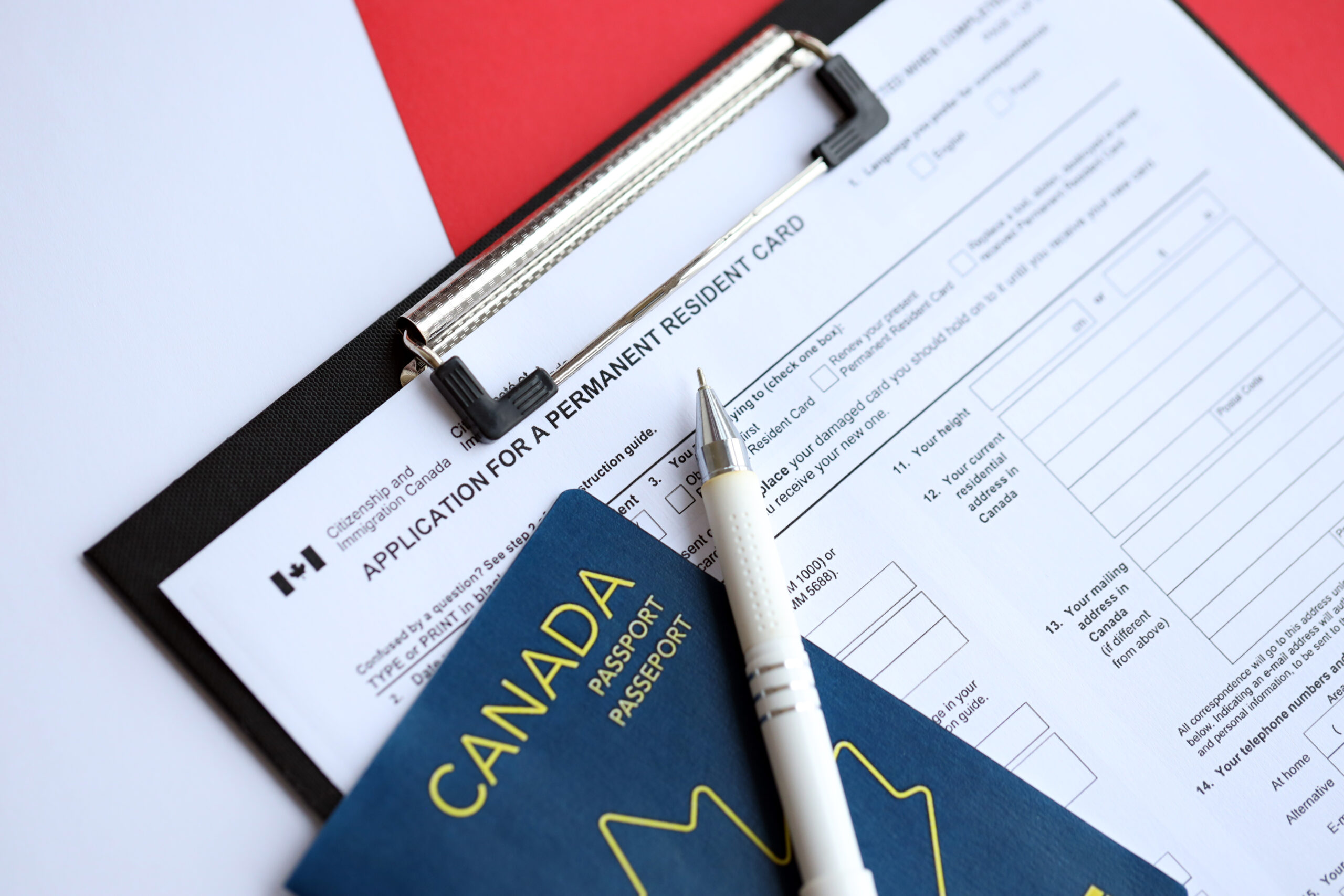 Demande d’immigration et passeport canadien – démarches pour PAB